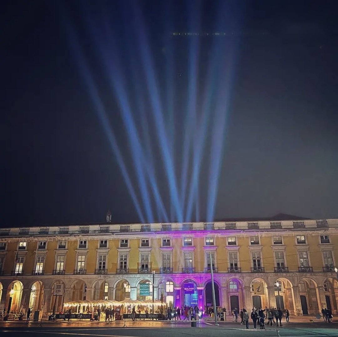 Fiesta de cierre de Breakpoint 2021 en la Praça do Comércio, Lisboa